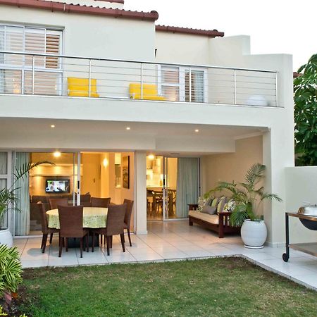 D3 Sea Lodge - By Stay In Umhlanga Дърбан Екстериор снимка