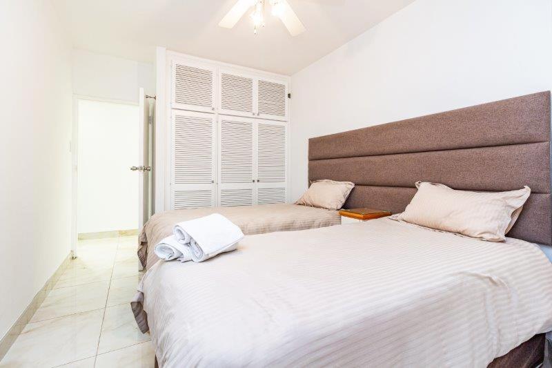 D3 Sea Lodge - By Stay In Umhlanga Дърбан Екстериор снимка