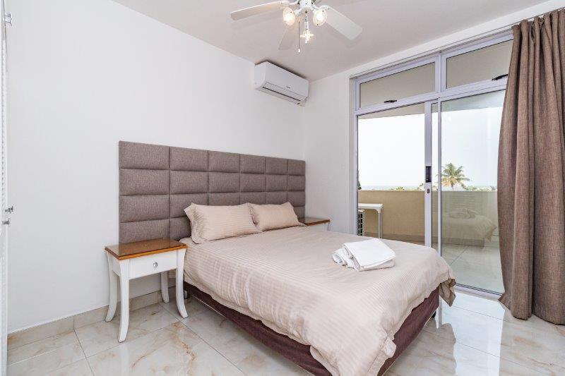 D3 Sea Lodge - By Stay In Umhlanga Дърбан Екстериор снимка