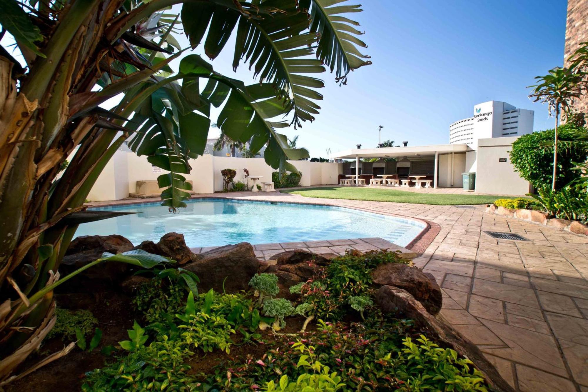 D3 Sea Lodge - By Stay In Umhlanga Дърбан Екстериор снимка