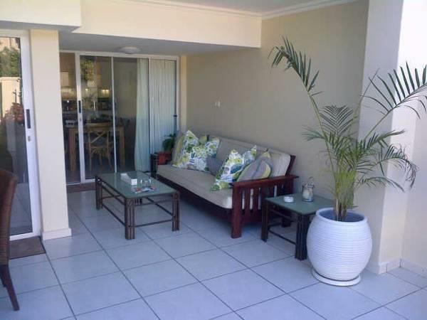 D3 Sea Lodge - By Stay In Umhlanga Дърбан Екстериор снимка