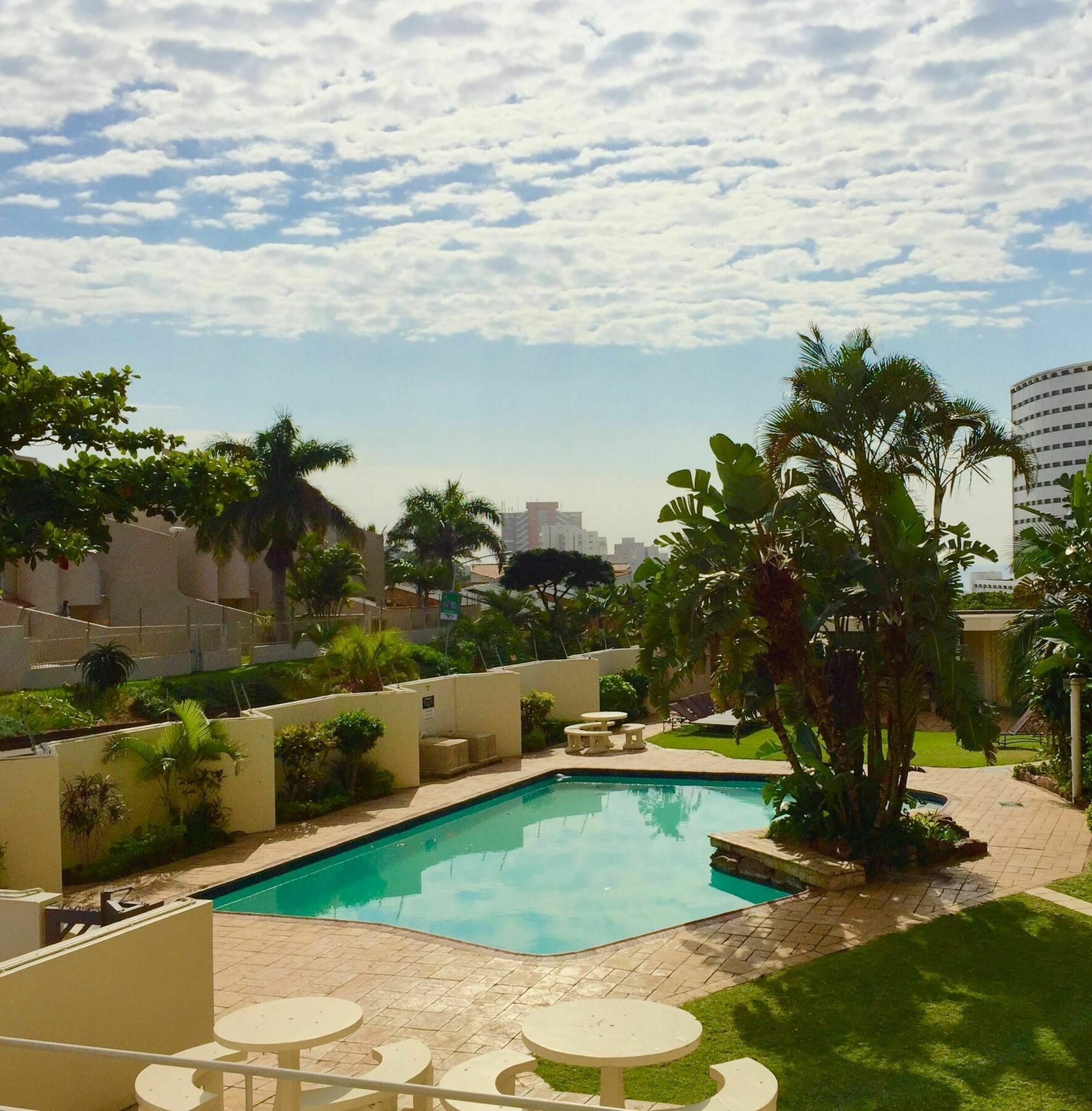 D3 Sea Lodge - By Stay In Umhlanga Дърбан Екстериор снимка