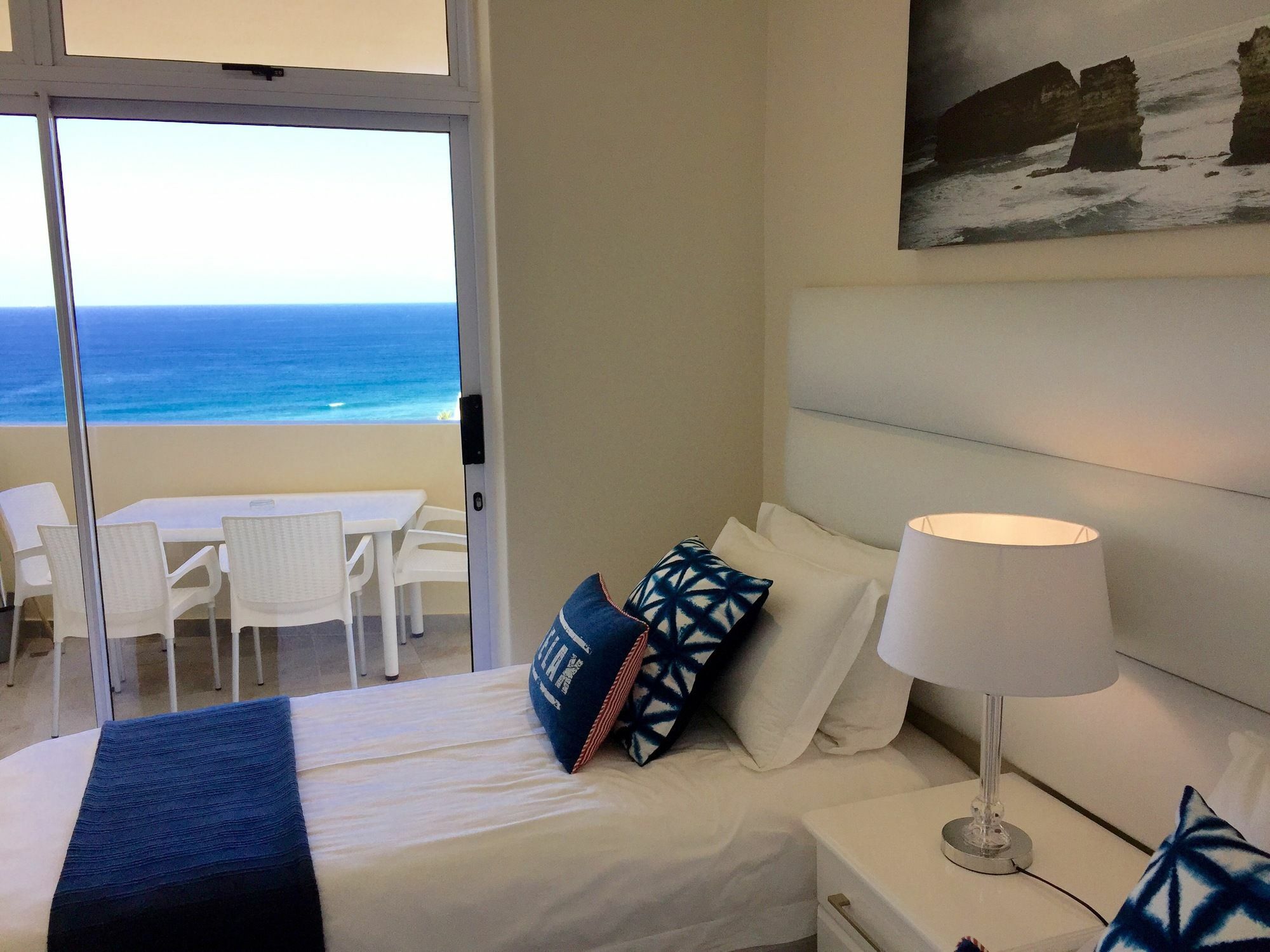 D3 Sea Lodge - By Stay In Umhlanga Дърбан Екстериор снимка